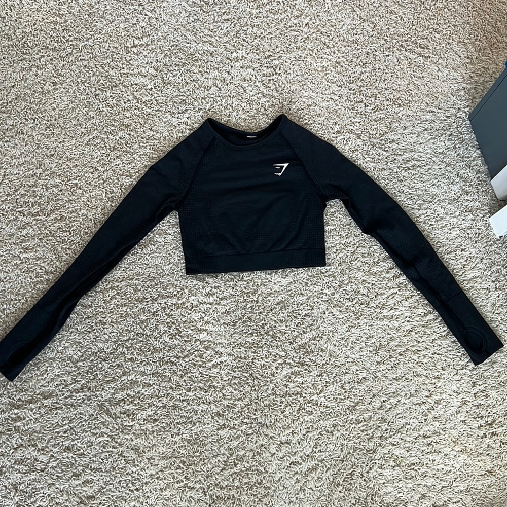 athletic gymshark top